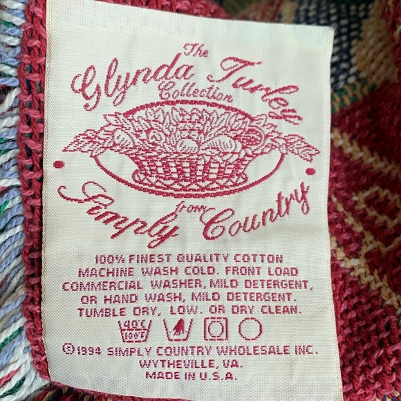 Glynda Turley Vintage Floral Tapestry Blanket - Picture 7 of 7